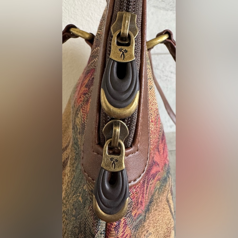 Ricardo Brand Brown Multicolor Tropical-Print Shoulder Bag - Picture 9 of 16